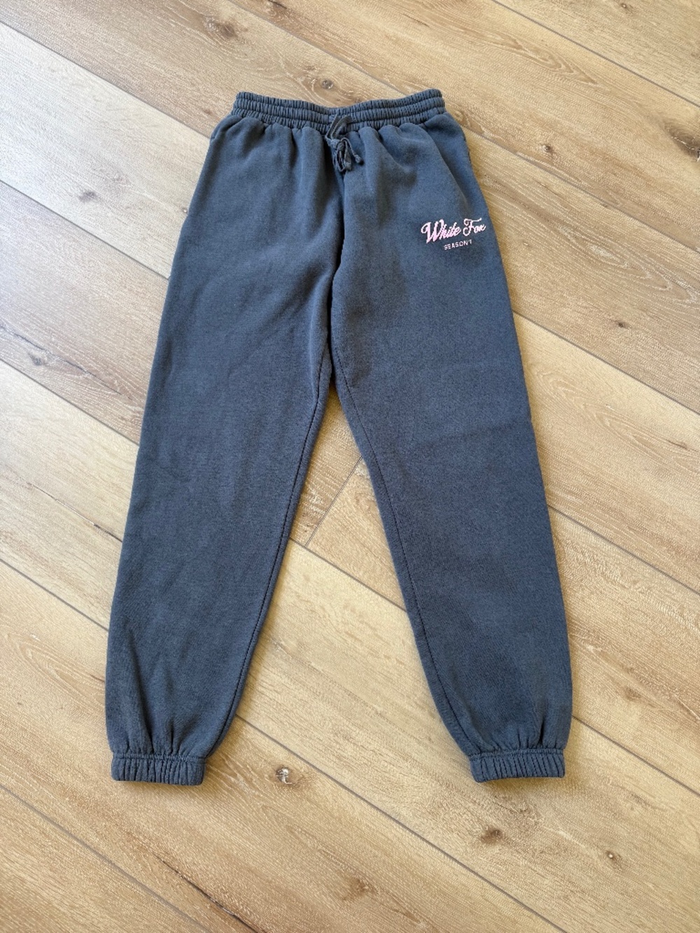White Fox Women's Season 7 Sweatpants